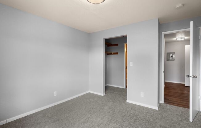 2 beds, 1.5 baths, 860 sqft, $2,250, Unit 404
