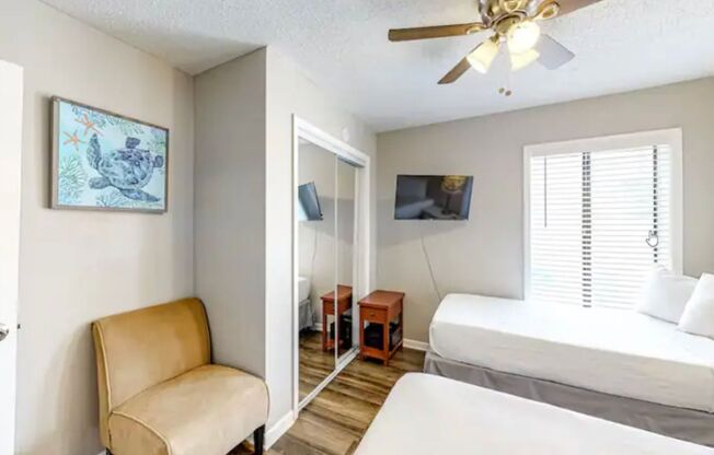 2 beds, 1 bath, $1,500, Unit UNIT A