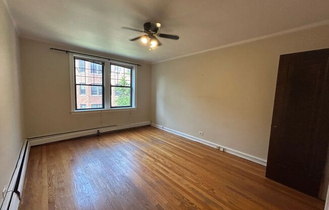 4515 WOLCOTT