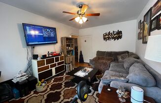 1058 W. Cornelia Avenue