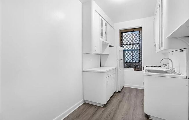 1 bed, 1 bath, $1,800