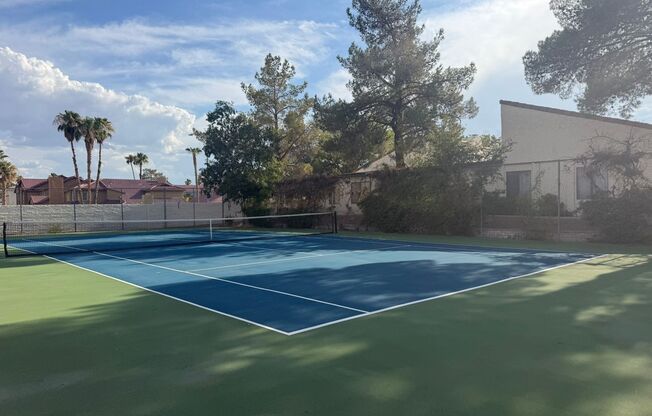 3 beds, 2 baths, $2,200