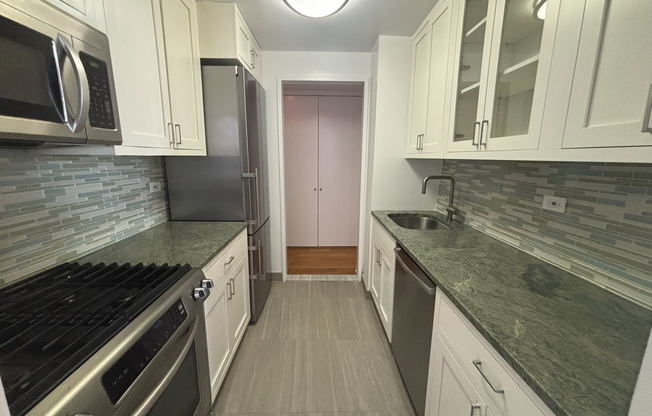 2 beds, 2.5 baths, $8,995, Unit 6K