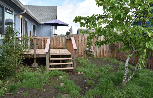 469 Hummingbird St. SE