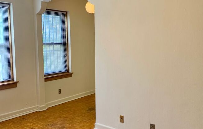 Studio, 1 bath, 300 sqft, $1,495, Unit 644-209