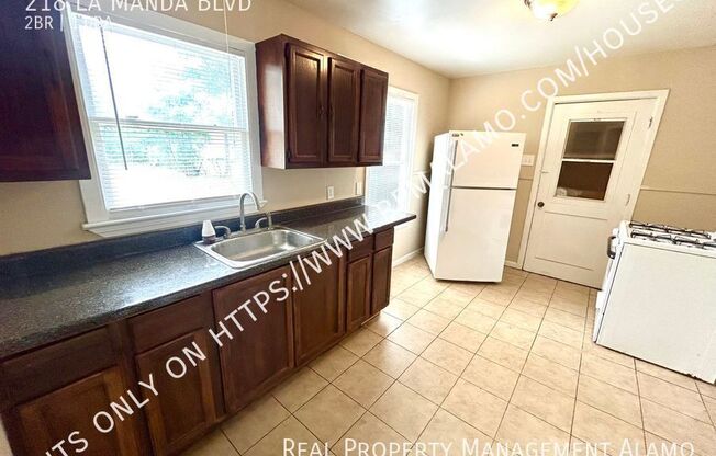 218 LA MANDA BLVD
