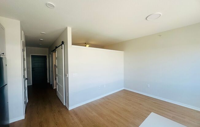 Studio, 1 bath, 539 sqft, $1,775, Unit 312