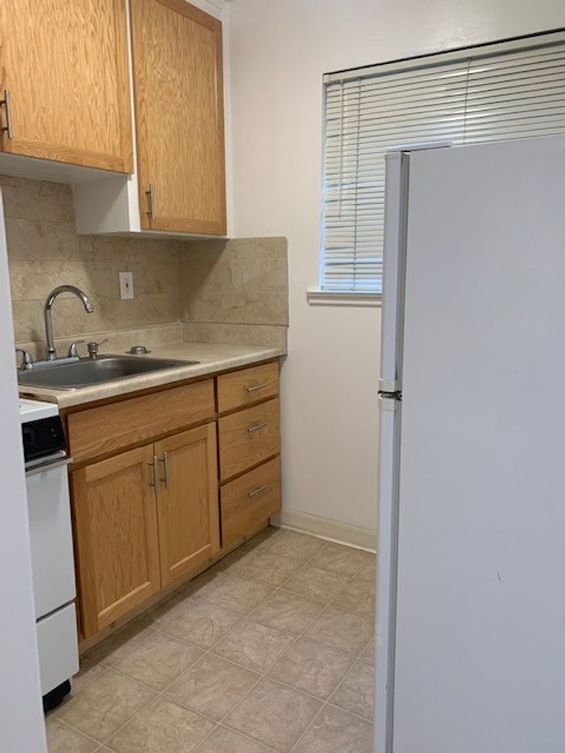 049 - The Villa Apartments