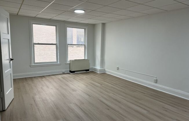 Studio, 1 bath, 224 sqft, $1,075, Unit 805