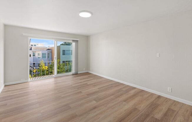 230 12th Avenue (389r)