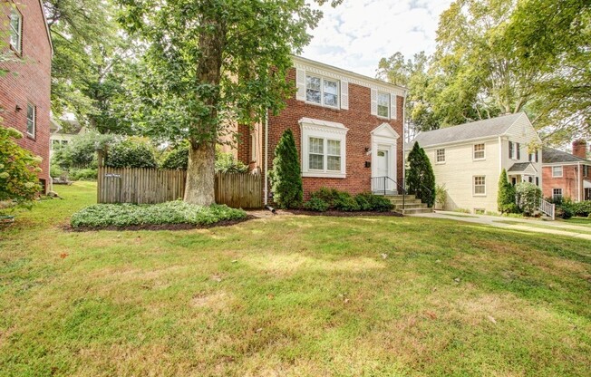 Classic 4 Bedroom, 1.5 Bathroom Colonial in Wyngate!  Beautiful Home with a Nice Yard!