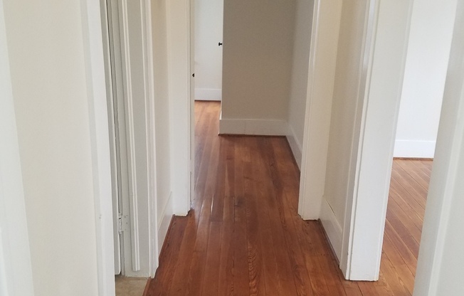 2 beds, 1 bath, $1,500