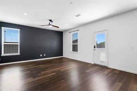 5307 PURPLE WISTERIA LN