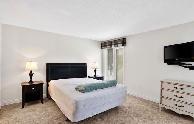 2 beds, 2.5 baths, $1,725, Unit C-3