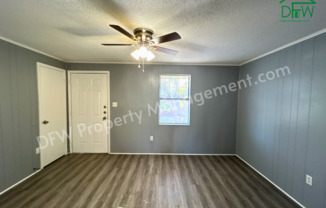 2 beds, 1 bath, $1,025