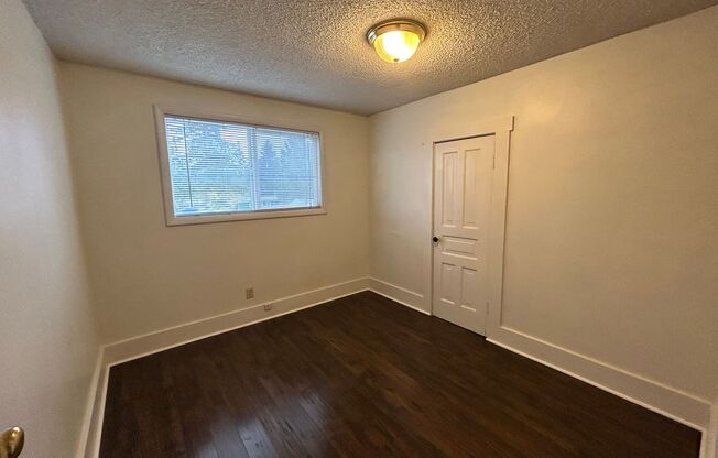 2 beds, 1 bath, 560 sqft, $1,550