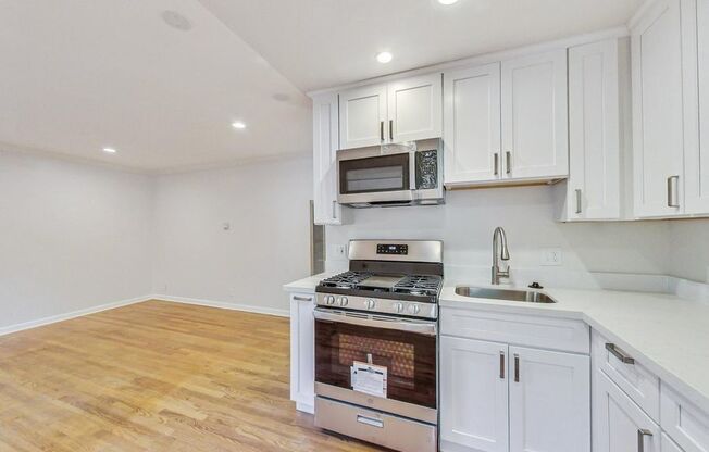 329 LESTER AVE