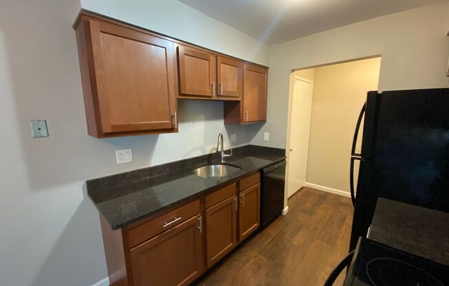 1 bed, 1 bath, 650 sqft, $1,050, Unit 23-203
