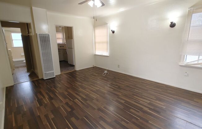 807 W. 30th St.