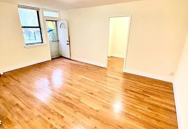 22 56 80 ST