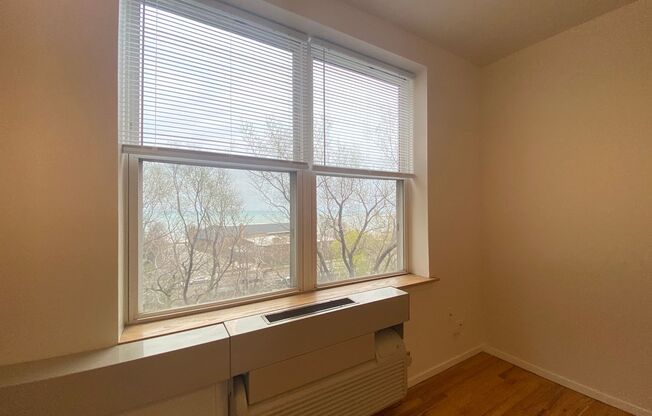 1 bed, 1 bath, 425 sqft, $1,500, Unit 5959-611