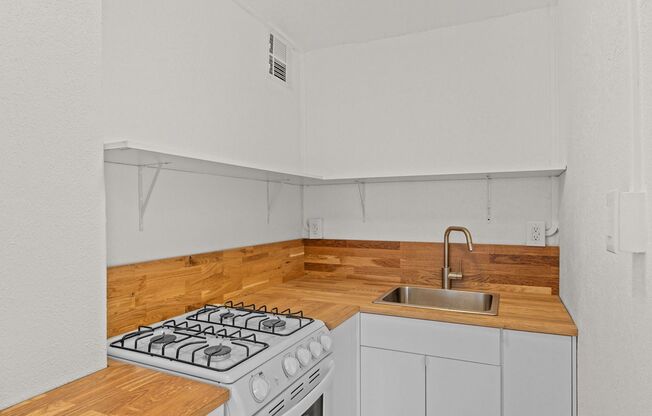 1 bed, 1 bath, 500 sqft, $925, Unit 506