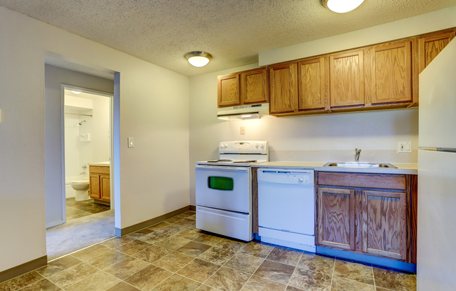 1 bed, 1 bath, 630 sqft, $1,195, Unit 03