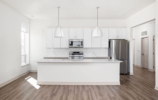 2 beds, 2 baths, 1,649 sqft, $2,785, Unit 833 W Main St #205