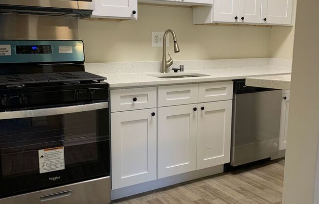 2 beds, 1.5 baths, 945 sqft, $1,850