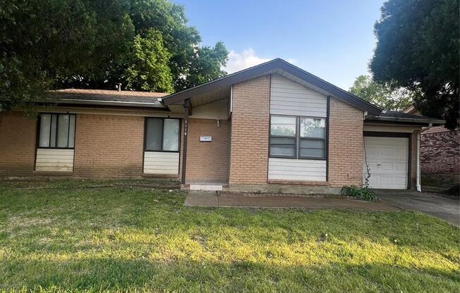 3 bedroom HOME in Garland.