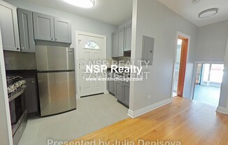 3585 N MILWAUKEE