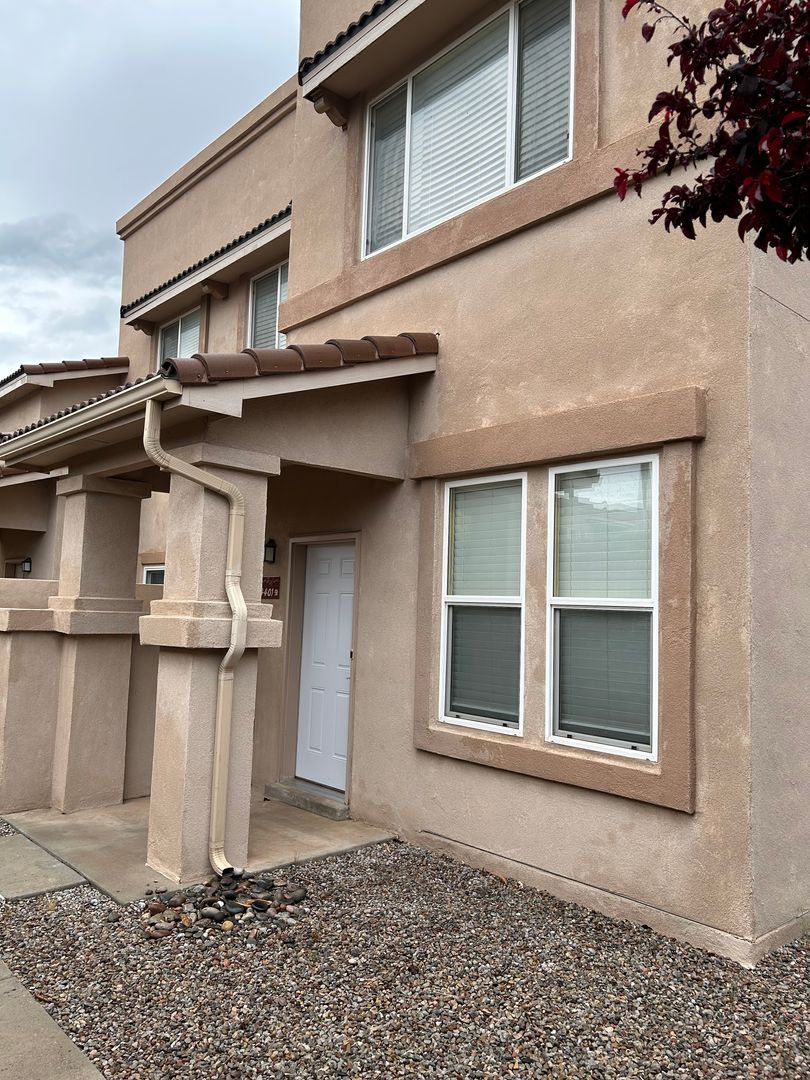 4401 Santo Domingo Street Unit B *Price Improvement*