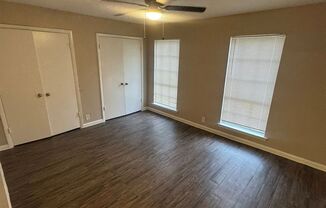 2 beds, 1 bath, 850 sqft, $1,350, Unit 134