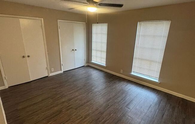 2 beds, 1 bath, 850 sqft, $1,350, Unit 134