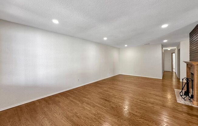 Charming 4BD/2BA House in San Carlos W/ W/D, Central A/C, Covered Patio & 2-Car Garage!