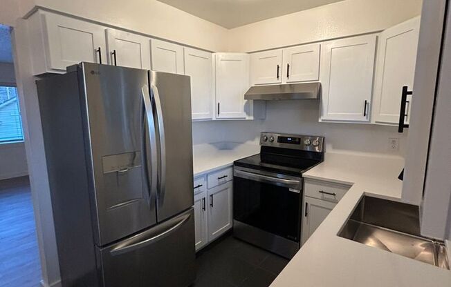 11380 Greenburg Apartments