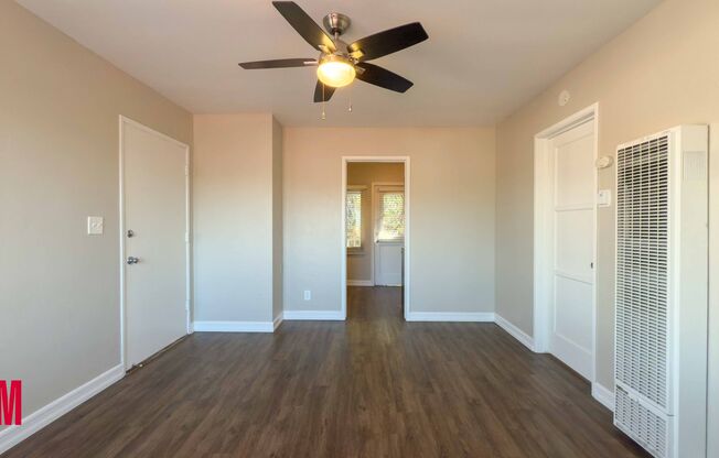 1 bed, 1 bath, $1,895, Unit 8437-E