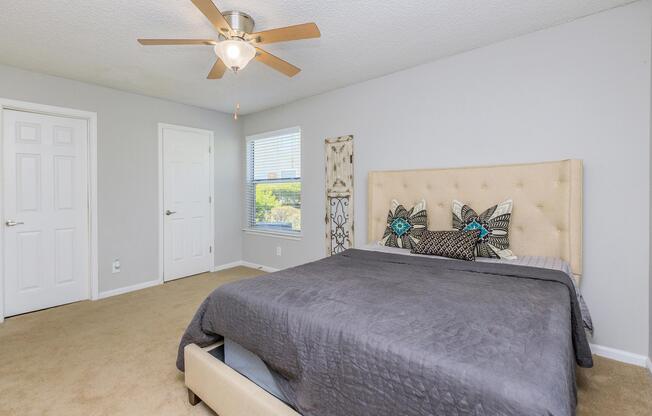 2 beds, 2 baths, 1,070 sqft, $1,129