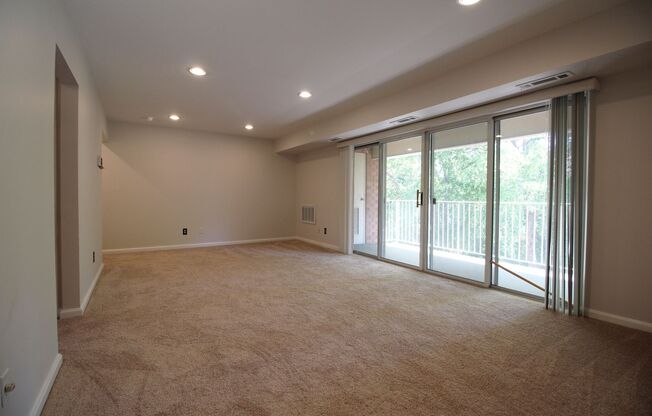 spacious 2BR/1BA condo
