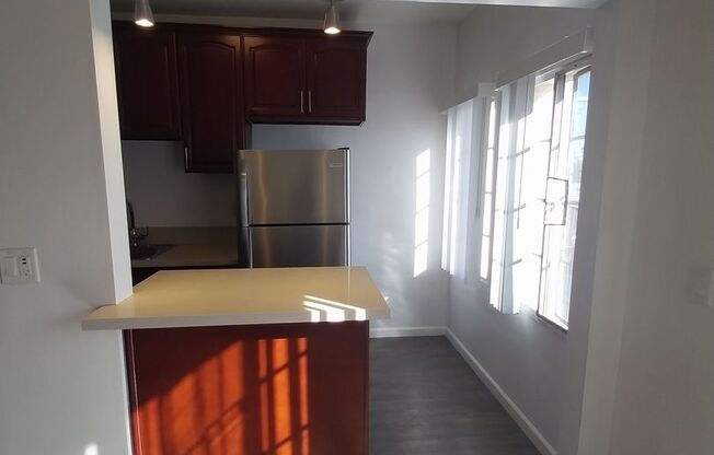 Studio, 1 bath, 341 sqft, $1,495, Unit 305