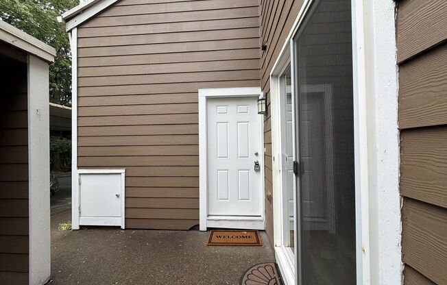 Beautiful West Linn Home with Dual Outdoor Patios, Bright Open Living Spaces & Outdoor Recreation Just Steps Away