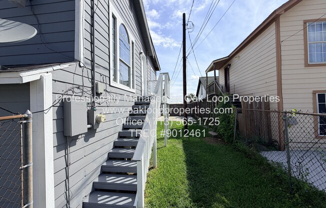2811 1/2 MARKET ST