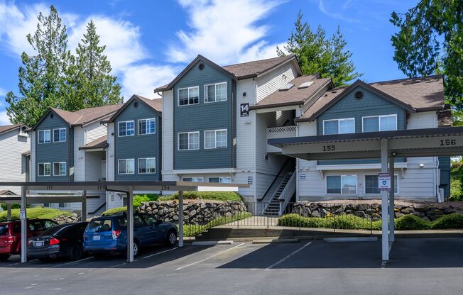 2 beds, 1 bath, 915 sqft, $1,635, Unit 411