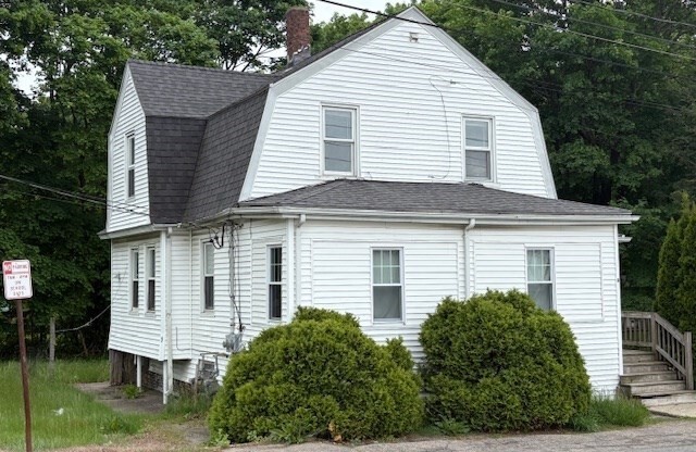 8 ADAMS ST