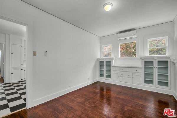 1 bed, 1 bath, 800 sqft, $3,395