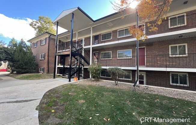 3 beds, 2 baths, $1,975, Unit # 411