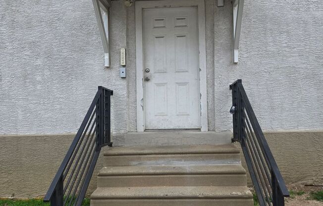 Chelten Avenue 700 E
