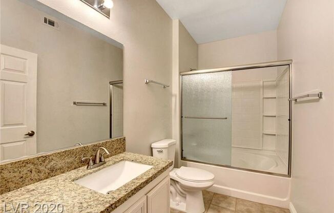 2 beds, 2 baths, $1,600, Unit #1059