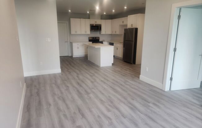 2 BLOCKS FROM BEACHMONT TRAIN STATION CALL FOR COST DETAILS