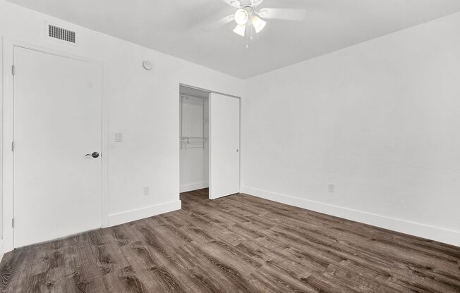 Underline at the Grove